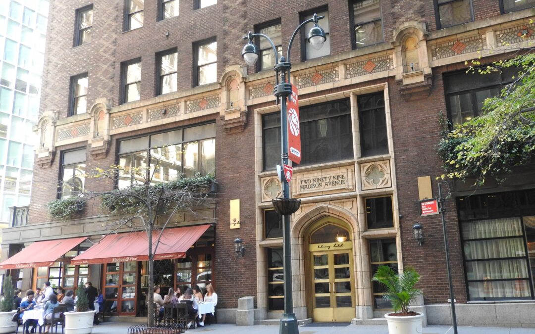 Library Hotels fasad på East 41st Street. Foto från 2020.