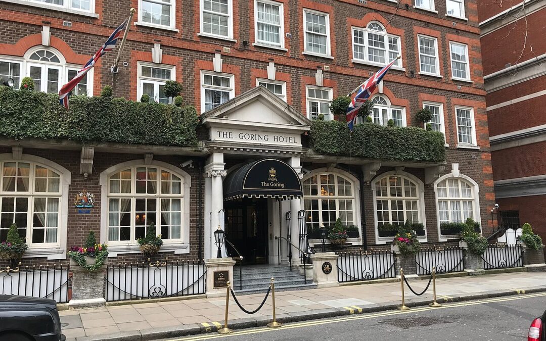 Exteriör av The Goring vid 15 Beeston Place, London. Foto från 2018.